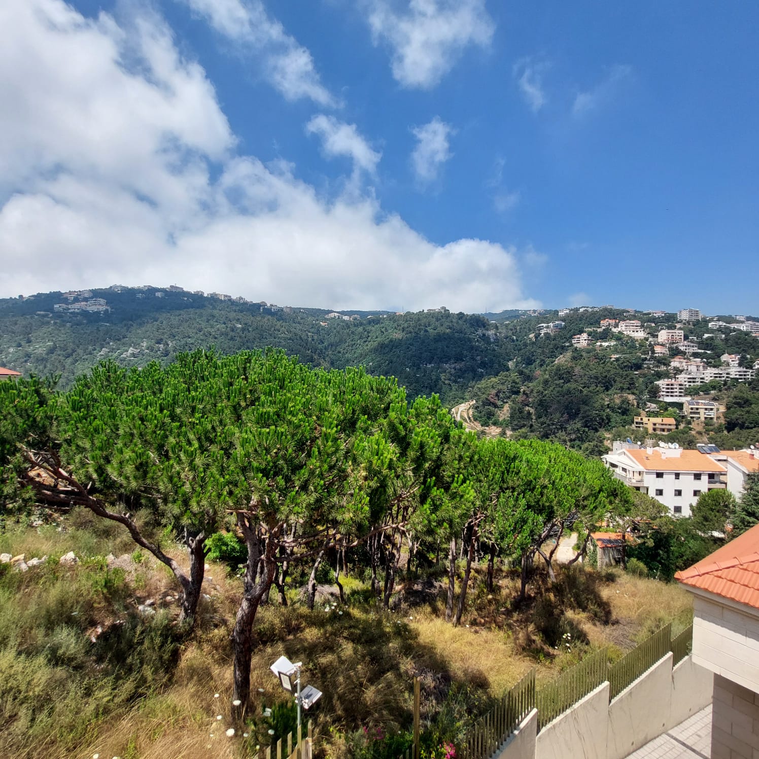 Baabdat apartment for sale